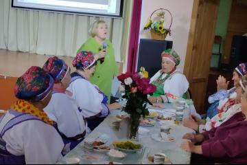 Поздравили наших дорогих с Днём пожилого человека